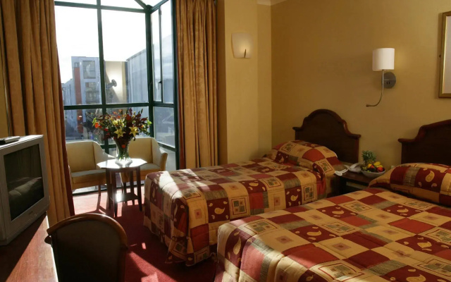 Victoria Hotel