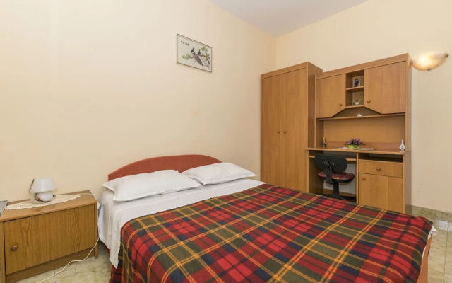 Apartments Zizic