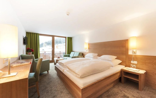 Hotel Sunora - Ski In Ski Out - Formerly Hotel Schranz