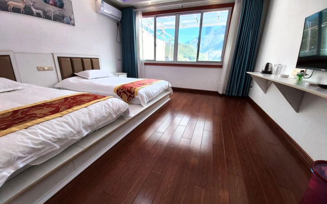 Lv ye Xian Zhuang Guesthouse
