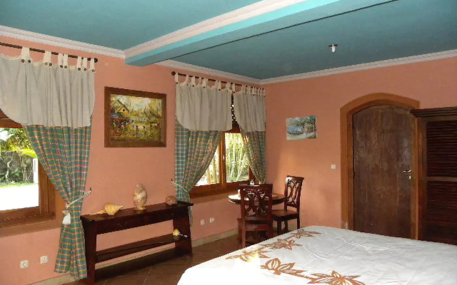 Saudara Home