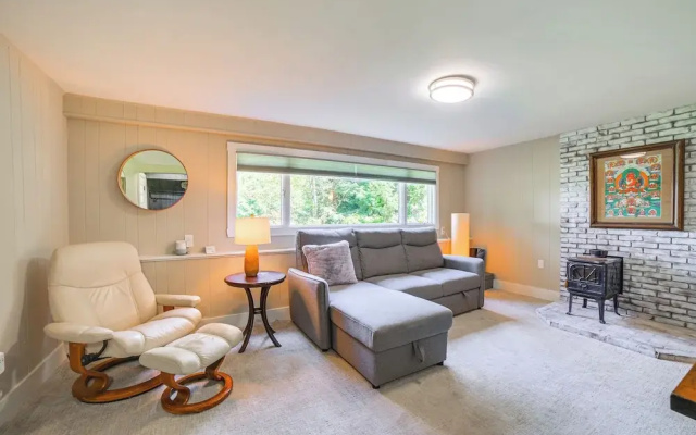 Inviting Vermont Home On Mount Ascutney!