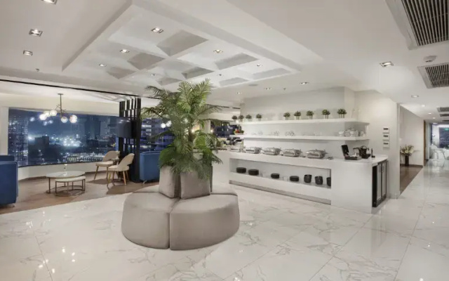 V Hotel Cairo