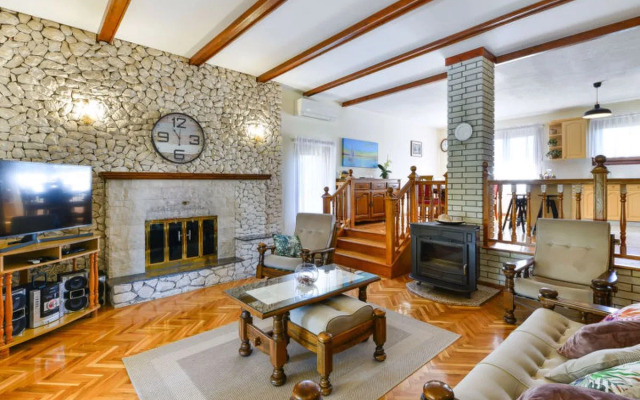 House Otavia Bilice
