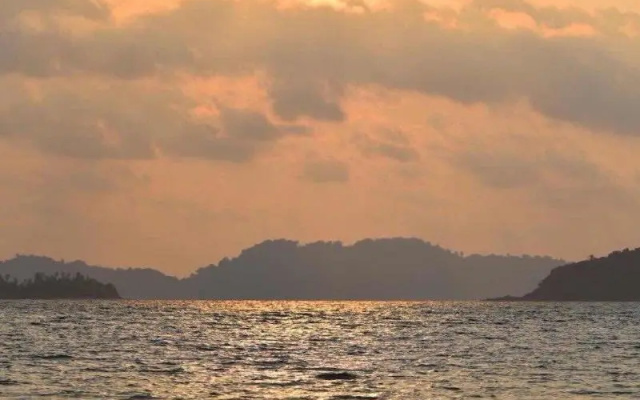 Naivacha Tent Koh Mak