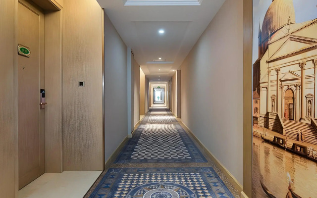Vienna International Hotel (Suzhou Railway Station North Square)