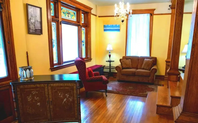 Elk River Hotel