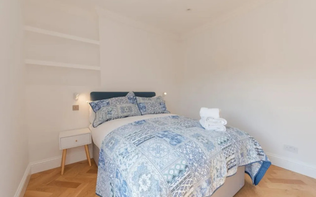 Fabulous Apartment With Terrace RH8