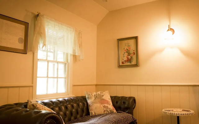 Spetts Cottage
