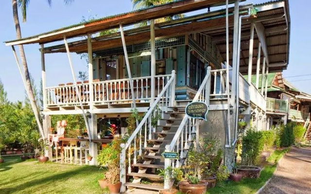 Nithankumkon 2 Bed & Breakfast