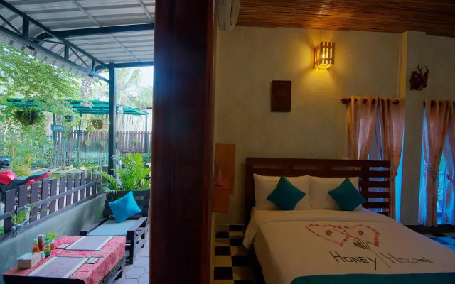 okHouseBiz BNB