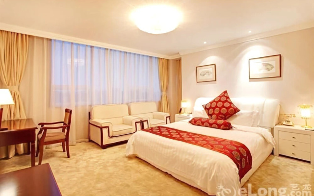Rich Hotel