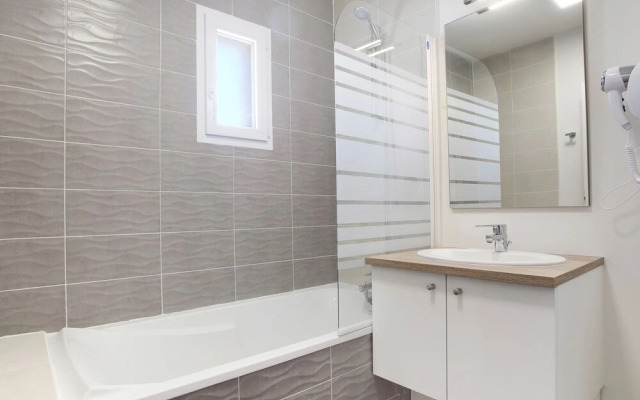 Maisonette in Aigues-mortes Near Camargue