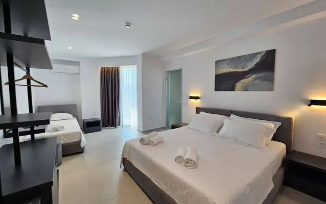 Adele Hotel Ksamil