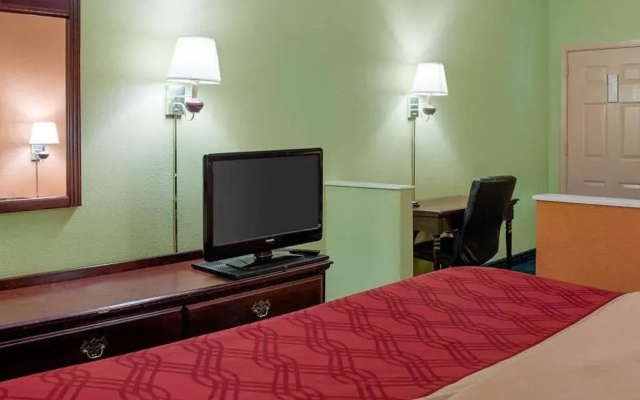 Econo Lodge Canton
