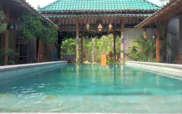 Watukarung Ristu Homestay