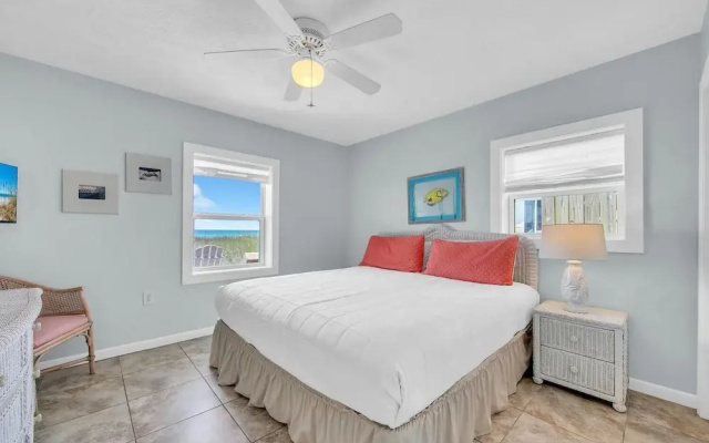 Belles Beach House