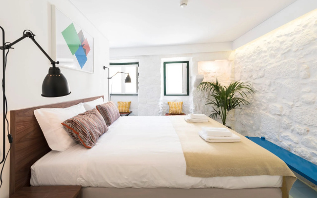 Arco Apartments