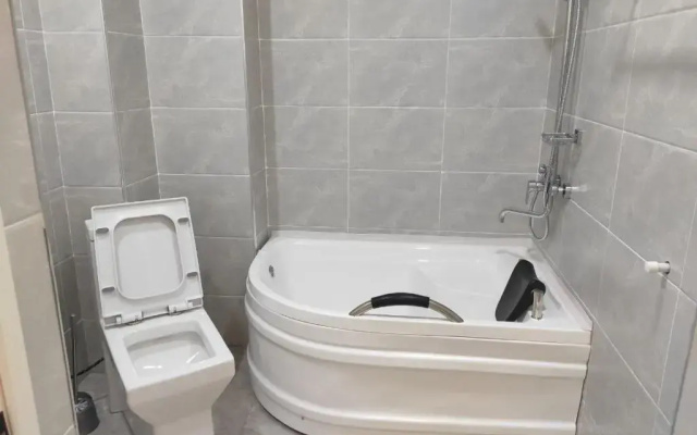 Status Hotel (Статус)
