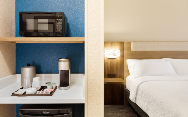 Holiday Inn Express Garden City East by IHG