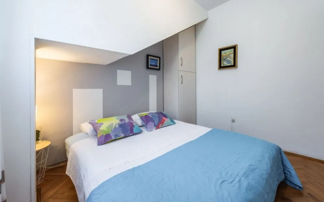 Apartment Ivona With Teracce