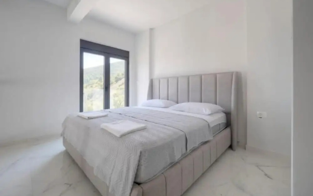 Seaview Villa with pool Vanja