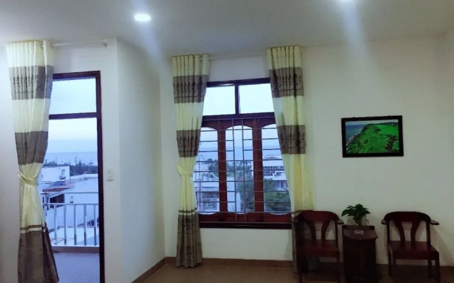 Khach San Yen Phu
