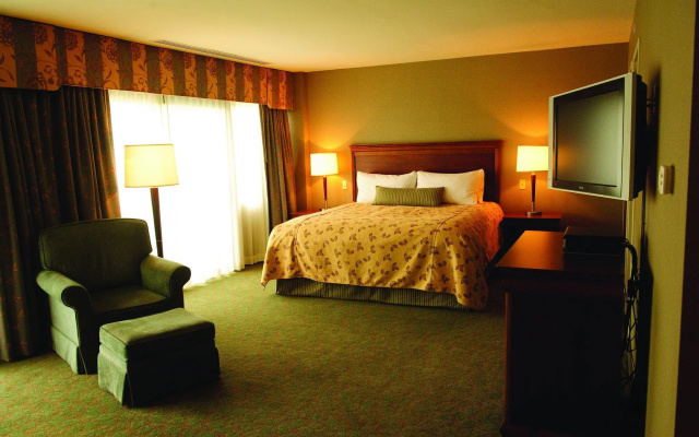 Turf Valley Resort