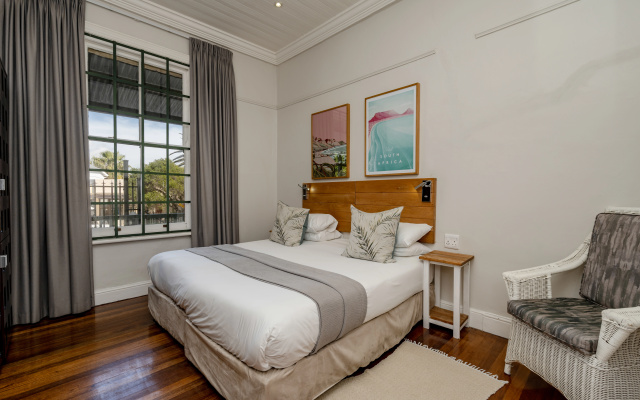 Camps Bay Village