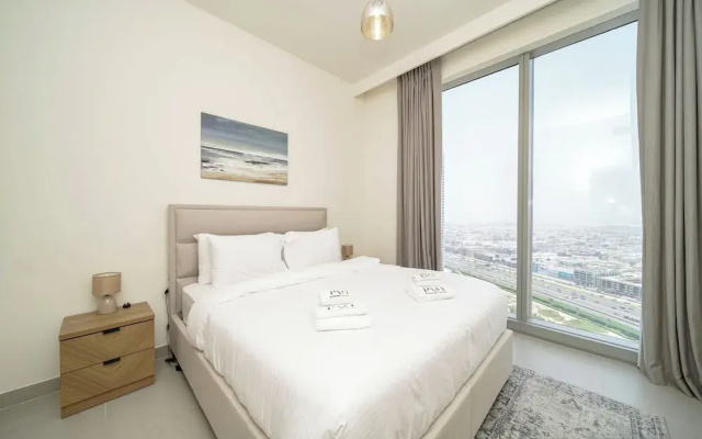 PVH - Opulent 2BR in Forte Tower 1