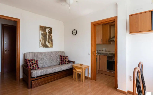 Apartment 60 mtres from the beach