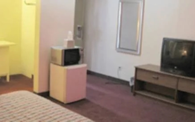 Aqua City Motel