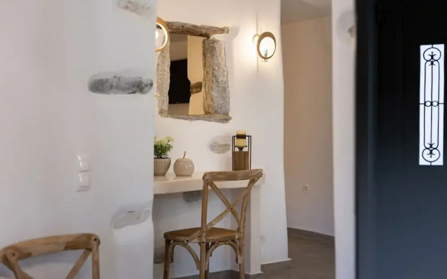 My Grandma s Home Naxos