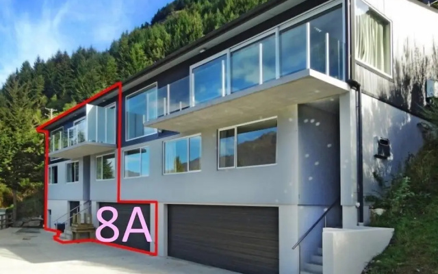 Gemini Lakeview Villa