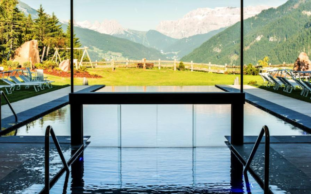Hotel Pinei Nature & Spirit