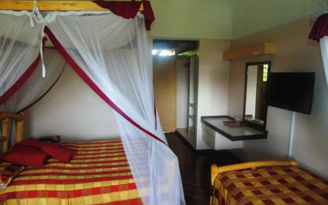 Maasai Lodge