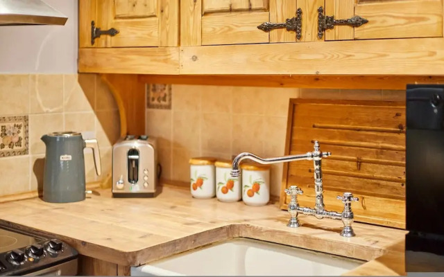 Host Stay Mill House Brid