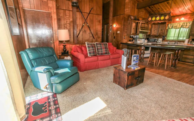 Forest Edge Retreat
