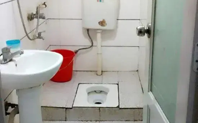 Qiyang Huijia Hotel (State Grid)