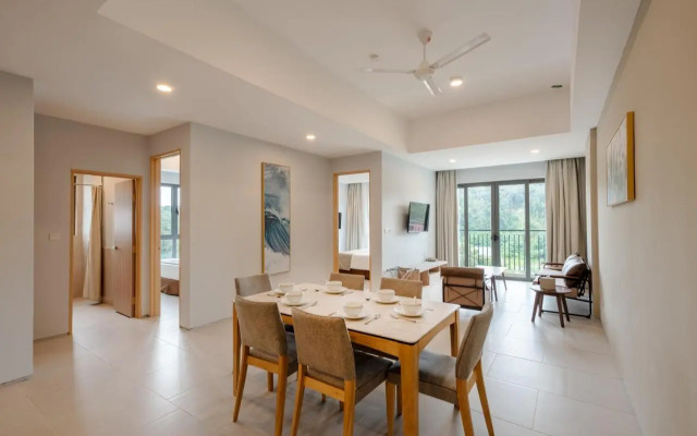 Zenith Suites Cameron