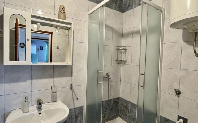 Apartments Veli Rat
