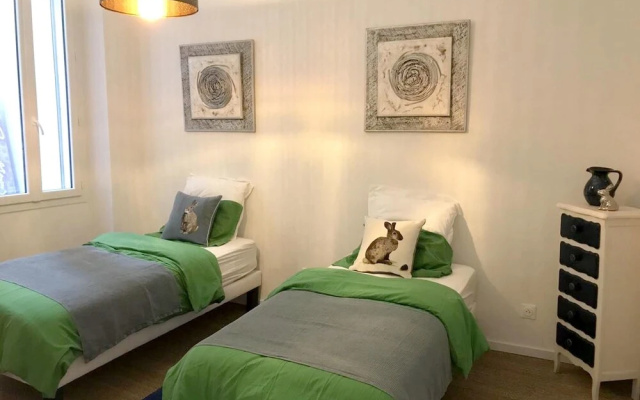 Apartment With 2 Bedrooms in Forcalquier, With Wifi