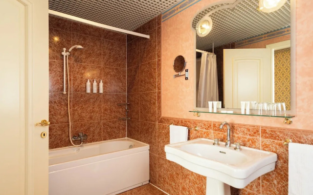 Grand Hotel Astoria