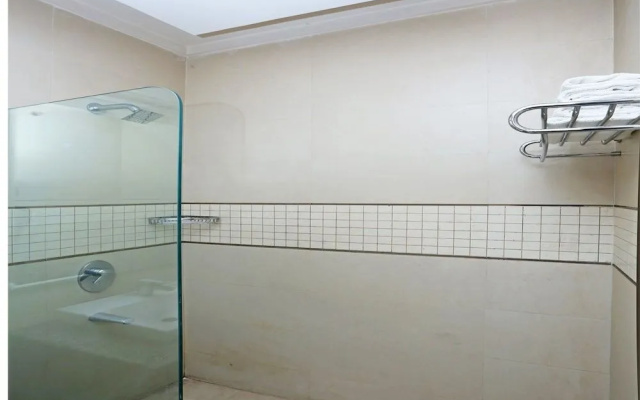 OYO Premium DLF III