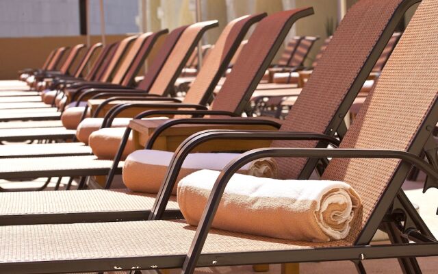 Hotel Tesoro Los Cabos - A La Carte All Inclusive Disponible Золотая зона Марина вид на фасад
