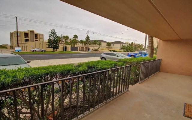 Beachview 103 Minium 2 Bedroom Condo by RedAwning