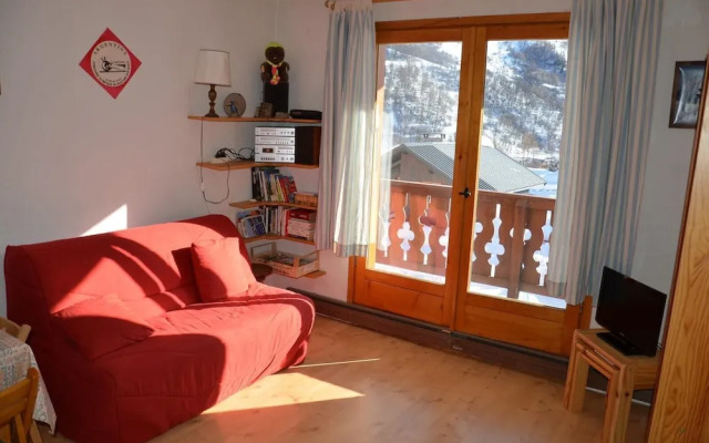 Studio Cabin 4 People 1 Exposed South