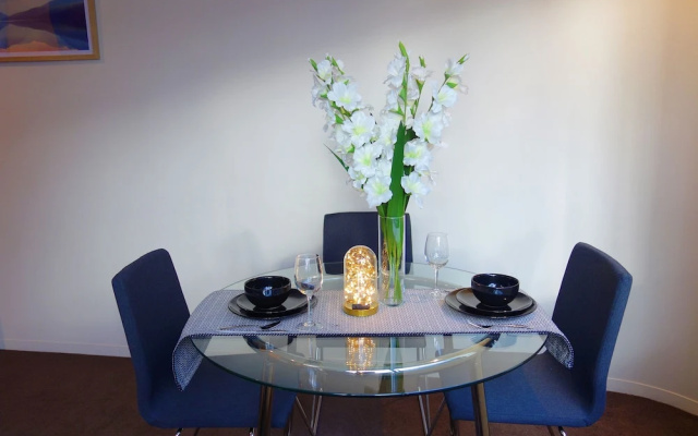 QV2 Apartment