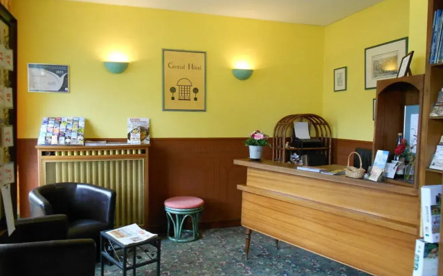 Central Hotel
