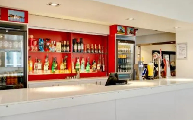 Travelodge Cardiff Central